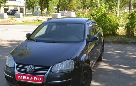 Volkswagen Jetta VI, 2008 год, 439 000 рублей, 3 фотография