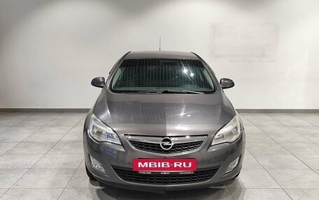 Opel Astra J, 2011 год, 729 000 рублей, 2 фотография