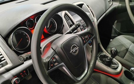 Opel Astra J, 2011 год, 729 000 рублей, 14 фотография