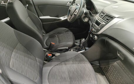 Hyundai Solaris II рестайлинг, 2015 год, 999 000 рублей, 9 фотография