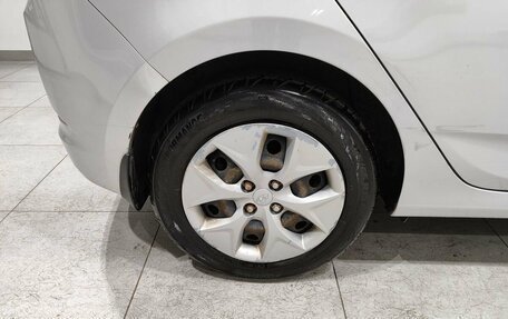 Hyundai Solaris II рестайлинг, 2015 год, 999 000 рублей, 12 фотография