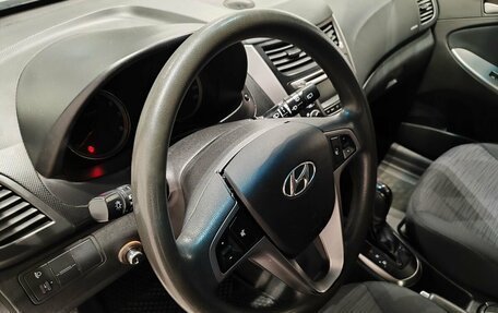 Hyundai Solaris II рестайлинг, 2015 год, 999 000 рублей, 14 фотография