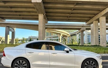 Volvo S60 III, 2022 год, 2 500 000 рублей, 7 фотография