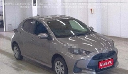 Toyota Yaris, 2022 год, 1 150 000 рублей, 1 фотография