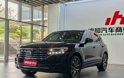 Volkswagen Touareg III, 2021 год, 4 950 000 рублей, 1 фотография