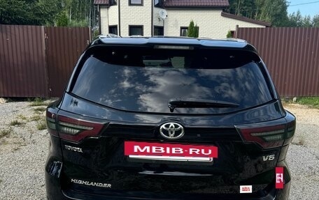 Toyota Highlander III, 2013 год, 3 570 000 рублей, 7 фотография