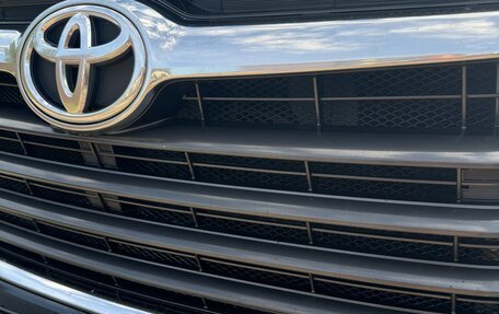 Toyota Highlander III, 2013 год, 3 570 000 рублей, 28 фотография