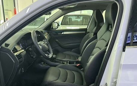 Skoda Kodiaq I, 2022 год, 2 400 000 рублей, 6 фотография