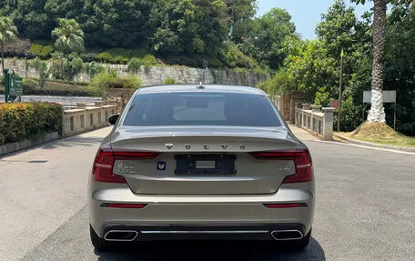 Volvo S60 III, 2022 год, 2 153 000 рублей, 6 фотография