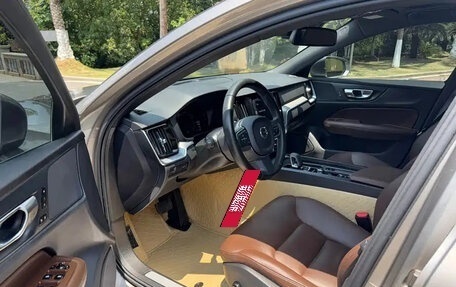 Volvo S60 III, 2022 год, 2 153 000 рублей, 9 фотография