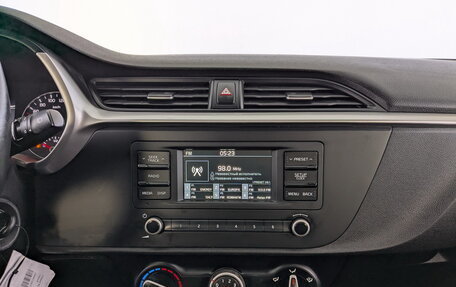 KIA Rio IV, 2021 год, 1 000 000 рублей, 15 фотография