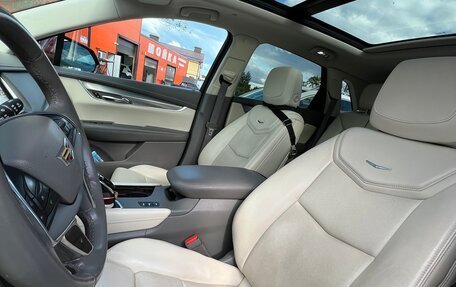 Cadillac XT5 I рестайлинг, 2016 год, 2 200 000 рублей, 14 фотография