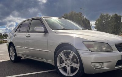 Lexus IS II рестайлинг 2, 2002 год, 750 000 рублей, 1 фотография