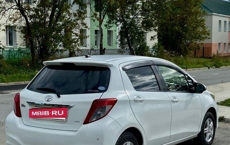 Toyota Vitz, 2012 год, 650 000 рублей, 5 фотография