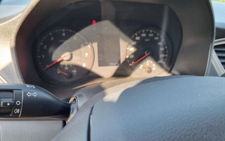 Hyundai Solaris II рестайлинг, 2021 год, 1 400 000 рублей, 8 фотография