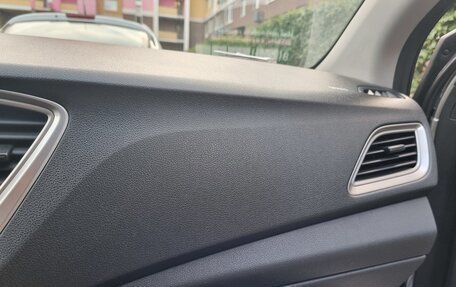 Hyundai Solaris II рестайлинг, 2021 год, 1 400 000 рублей, 14 фотография