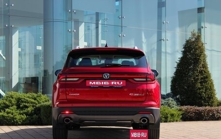 Changan CS35 Plus, 2024 год, 2 200 000 рублей, 3 фотография