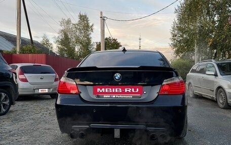 BMW 5 серия, 2005 год, 1 850 000 рублей, 3 фотография