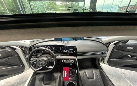 Hyundai Elantra, 2022 год, 1 200 095 рублей, 3 фотография