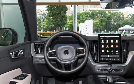 Volvo XC60 II, 2025 год, 5 204 477 рублей, 13 фотография