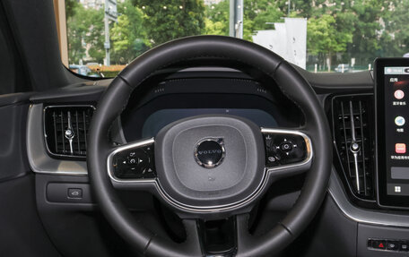 Volvo XC60 II, 2025 год, 5 204 477 рублей, 16 фотография