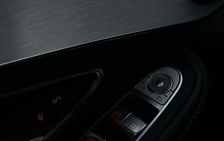 Mercedes-Benz C-Класс, 2019 год, 3 050 000 рублей, 18 фотография