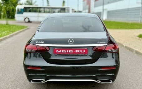 Mercedes-Benz E-Класс, 2020 год, 4 750 000 рублей, 13 фотография