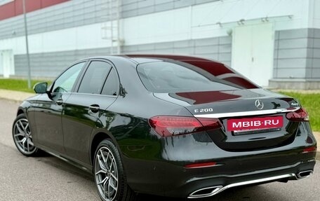 Mercedes-Benz E-Класс, 2020 год, 4 750 000 рублей, 17 фотография