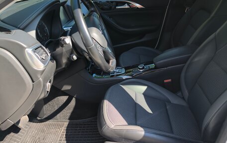 Infiniti QX30, 2018 год, 2 300 000 рублей, 8 фотография