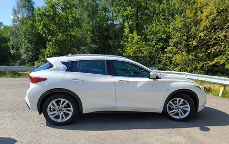 Infiniti QX30, 2018 год, 2 300 000 рублей, 16 фотография