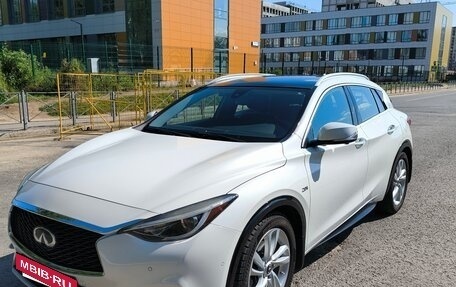 Infiniti QX30, 2018 год, 2 300 000 рублей, 19 фотография