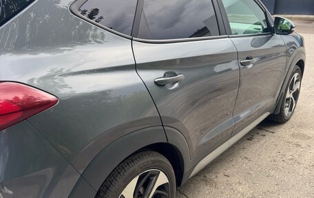 Hyundai Tucson III, 2018 год, 2 100 000 рублей, 4 фотография