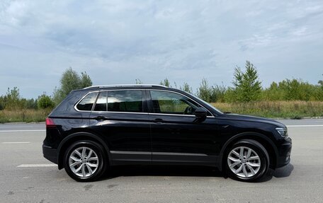 Volkswagen Tiguan II, 2018 год, 2 800 000 рублей, 4 фотография