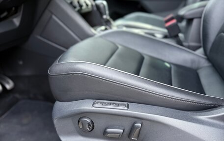 Volkswagen Tiguan II, 2018 год, 2 800 000 рублей, 13 фотография
