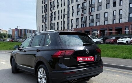 Volkswagen Tiguan II, 2018 год, 2 800 000 рублей, 8 фотография