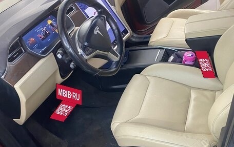 Tesla Model X I, 2016 год, 3 550 000 рублей, 10 фотография