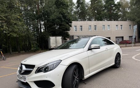 Mercedes-Benz E-Класс, 2013 год, 2 700 000 рублей, 2 фотография