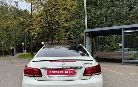 Mercedes-Benz E-Класс, 2013 год, 2 700 000 рублей, 5 фотография