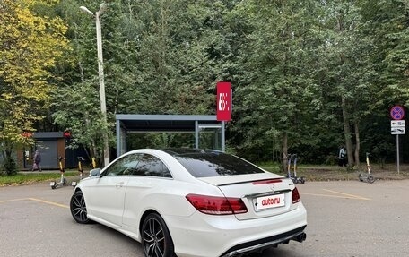 Mercedes-Benz E-Класс, 2013 год, 2 700 000 рублей, 4 фотография