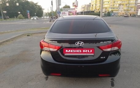 Hyundai Elantra V, 2012 год, 970 000 рублей, 5 фотография