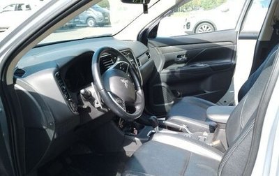 Mitsubishi Outlander III рестайлинг 3, 2012 год, 1 400 000 рублей, 1 фотография