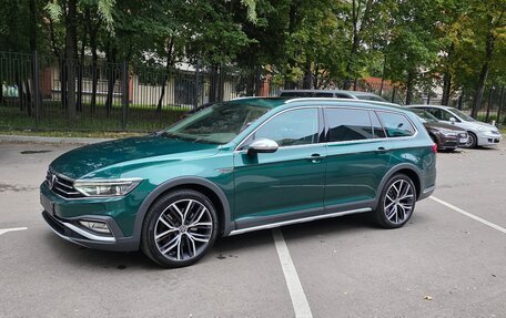 Volkswagen Passat B8 рестайлинг, 2020 год, 4 250 000 рублей, 10 фотография