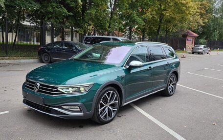 Volkswagen Passat B8 рестайлинг, 2020 год, 4 250 000 рублей, 11 фотография
