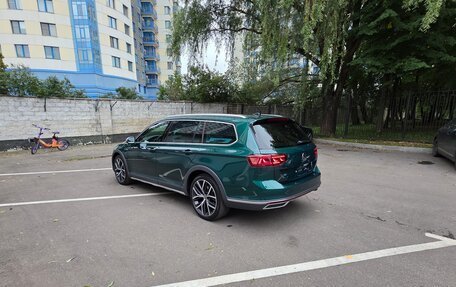 Volkswagen Passat B8 рестайлинг, 2020 год, 4 250 000 рублей, 12 фотография