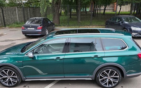 Volkswagen Passat B8 рестайлинг, 2020 год, 4 250 000 рублей, 20 фотография