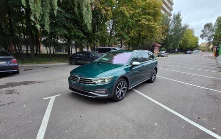 Volkswagen Passat B8 рестайлинг, 2020 год, 4 250 000 рублей, 17 фотография