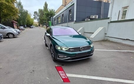 Volkswagen Passat B8 рестайлинг, 2020 год, 4 250 000 рублей, 23 фотография
