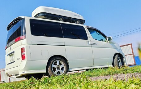 Nissan Elgrand III, 2004 год, 1 350 000 рублей, 10 фотография