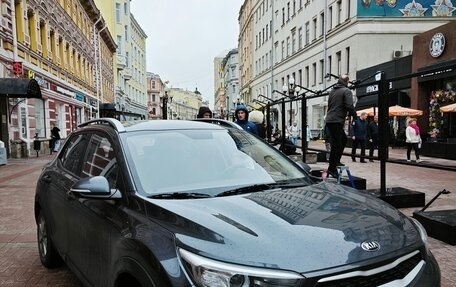 KIA Stonic, 2020 год, 1 750 000 рублей, 4 фотография