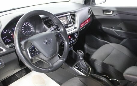 Hyundai Solaris II рестайлинг, 2018 год, 1 399 000 рублей, 17 фотография